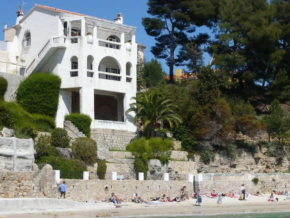 Villa Les Algues, Les Pieds Dans L'Eau Sur La Plage De Renecros Bandol
