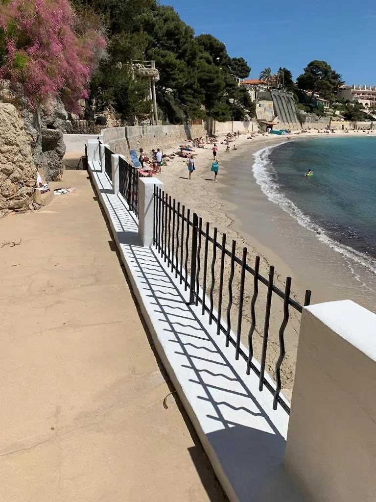 Villa Les Algues, Les Pieds Dans L'Eau Sur La Plage De Renecros Bandol