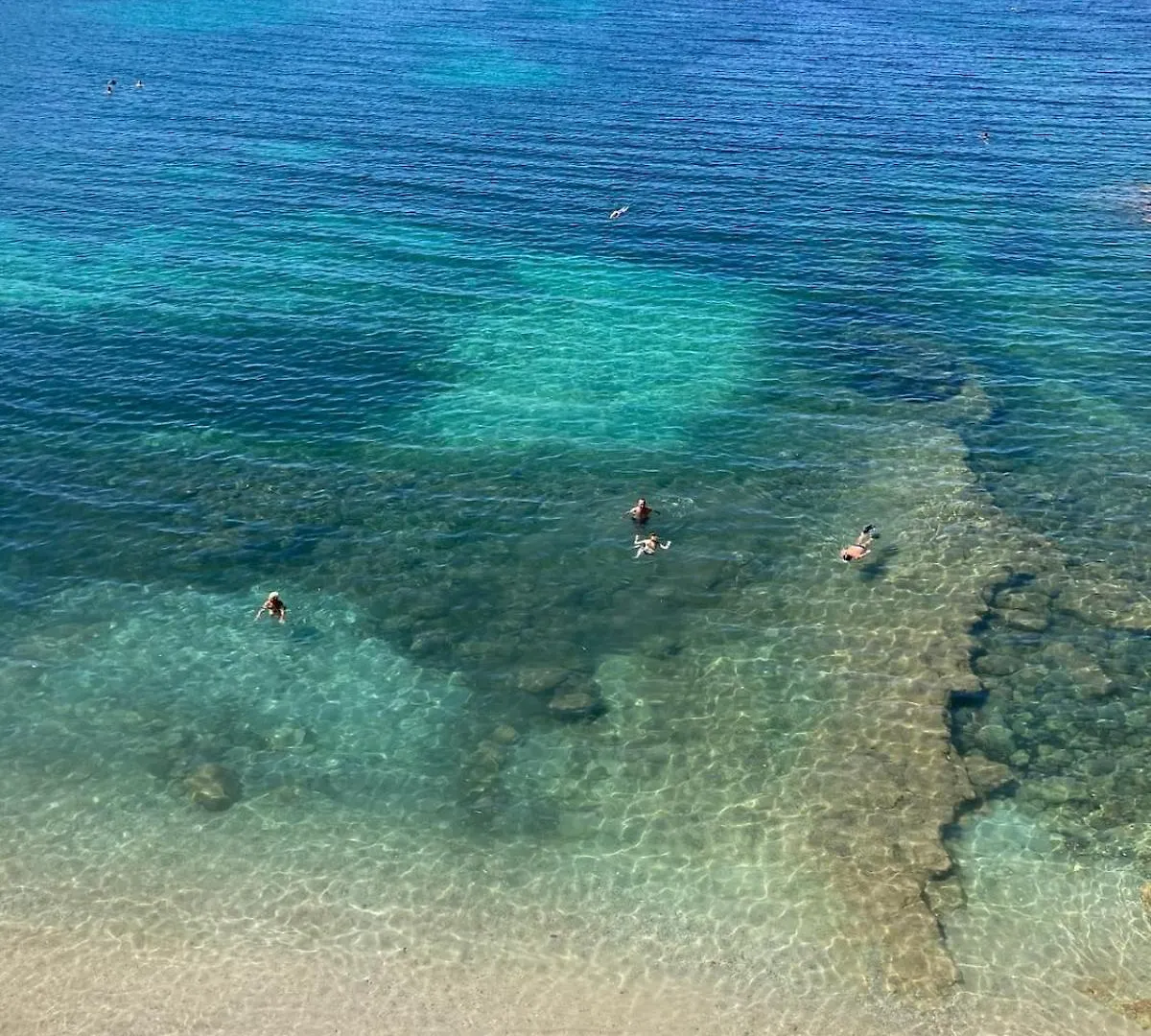Villa Les Algues, Les Pieds Dans L'Eau Sur La Plage De Renecros Bandol